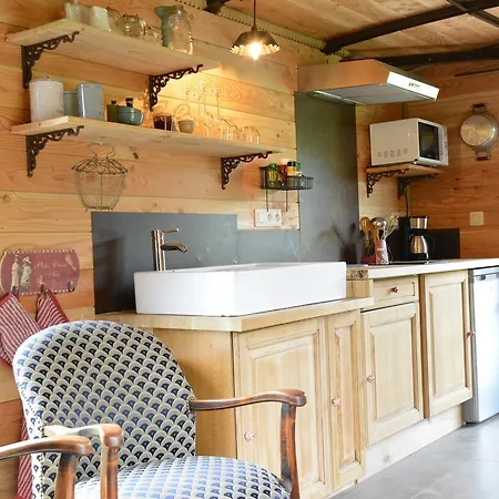 בית נופש Cozy Mobile In Vresse-sur-semois With Terrace *